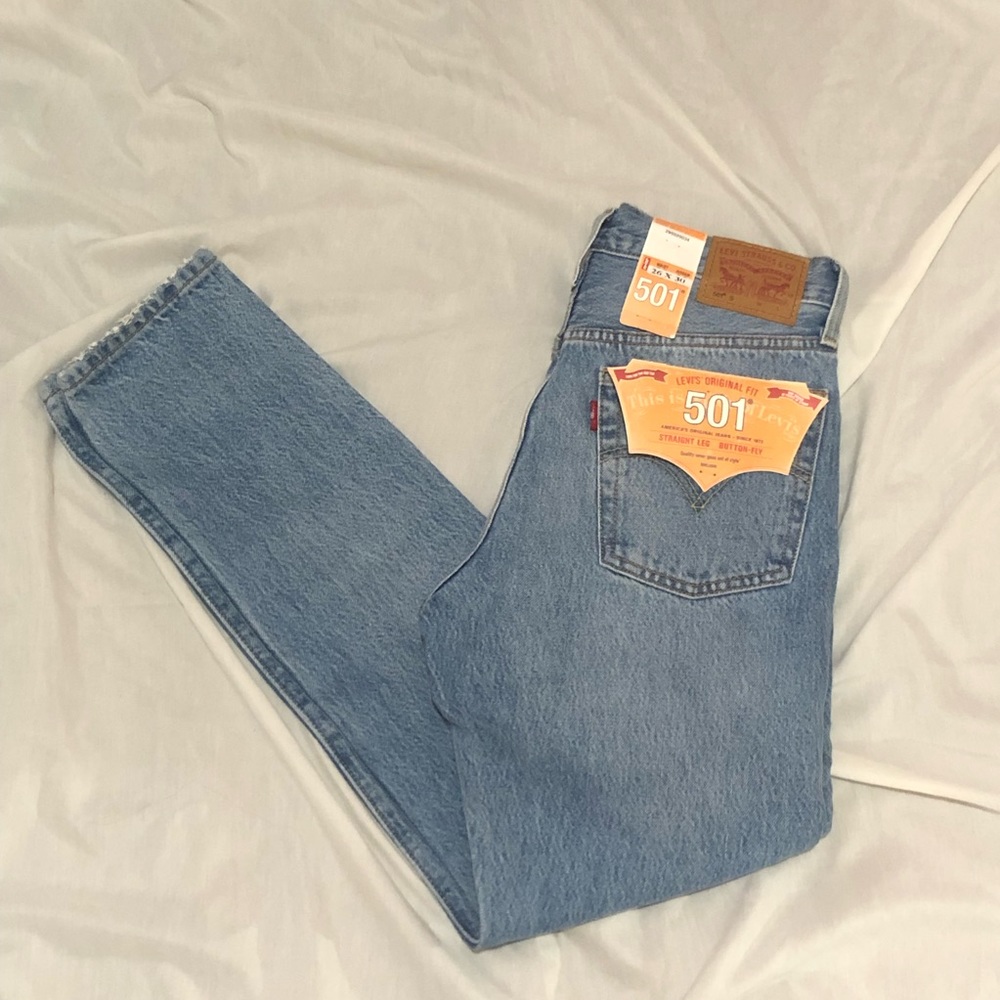 Levi’s women 501 straight leg jeans